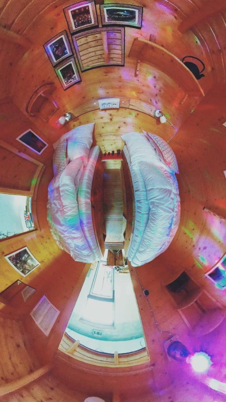 HafenTraum IndoorCampingHostel Bremen Bagian luar foto